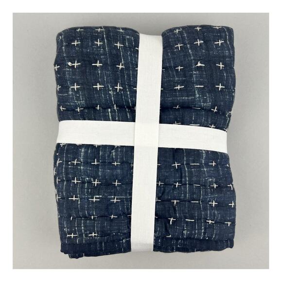 Pottery Barn Euro Sham Arlo Cross Stitch Navy Blue White Pillow Sham 26x26 NWF - Picture 4 of 8